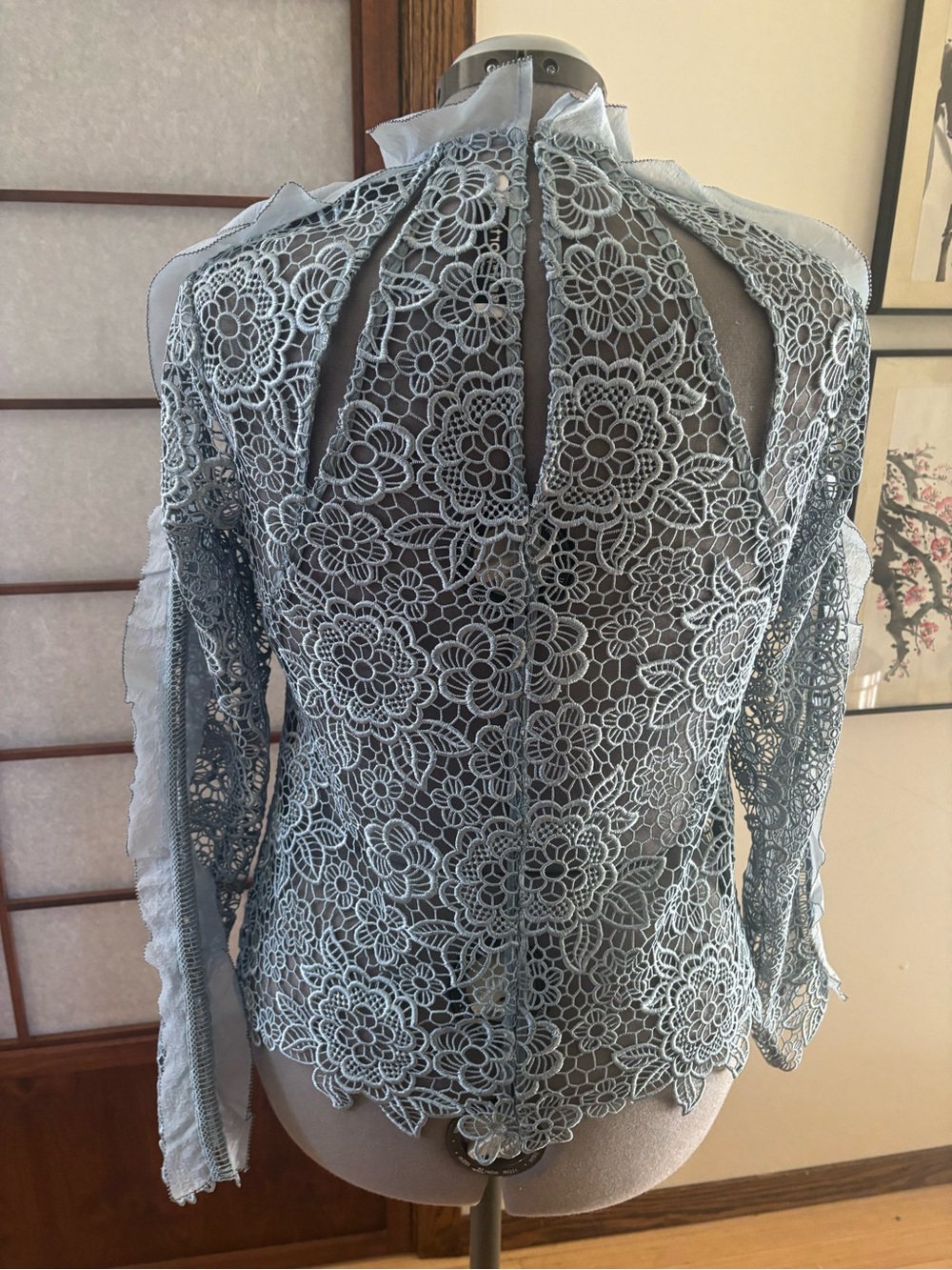 VGUC Self-Portrait Pale Blue Floral Lace Blouse with Organza Ruffles US 8/10 - Picture 3 of 13